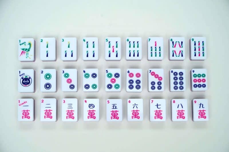 Mahjong tiles DOTS BAMS CRACKS